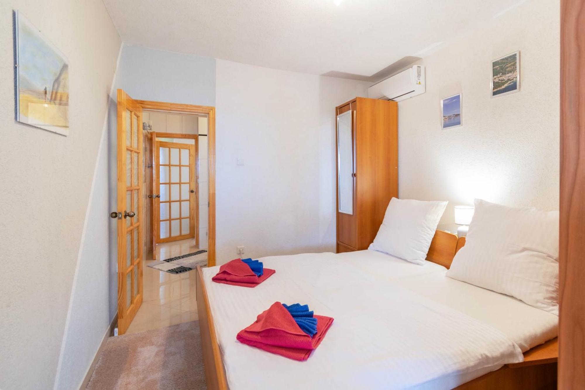 Apartment Kristina Dujmovic Baska Voda Exterior photo